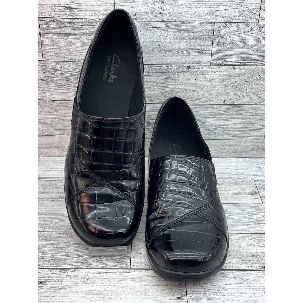 Clarks Bendablesโ Shoes Womens Size 8.5M Croc Embossed Slip On Comfort Loafers